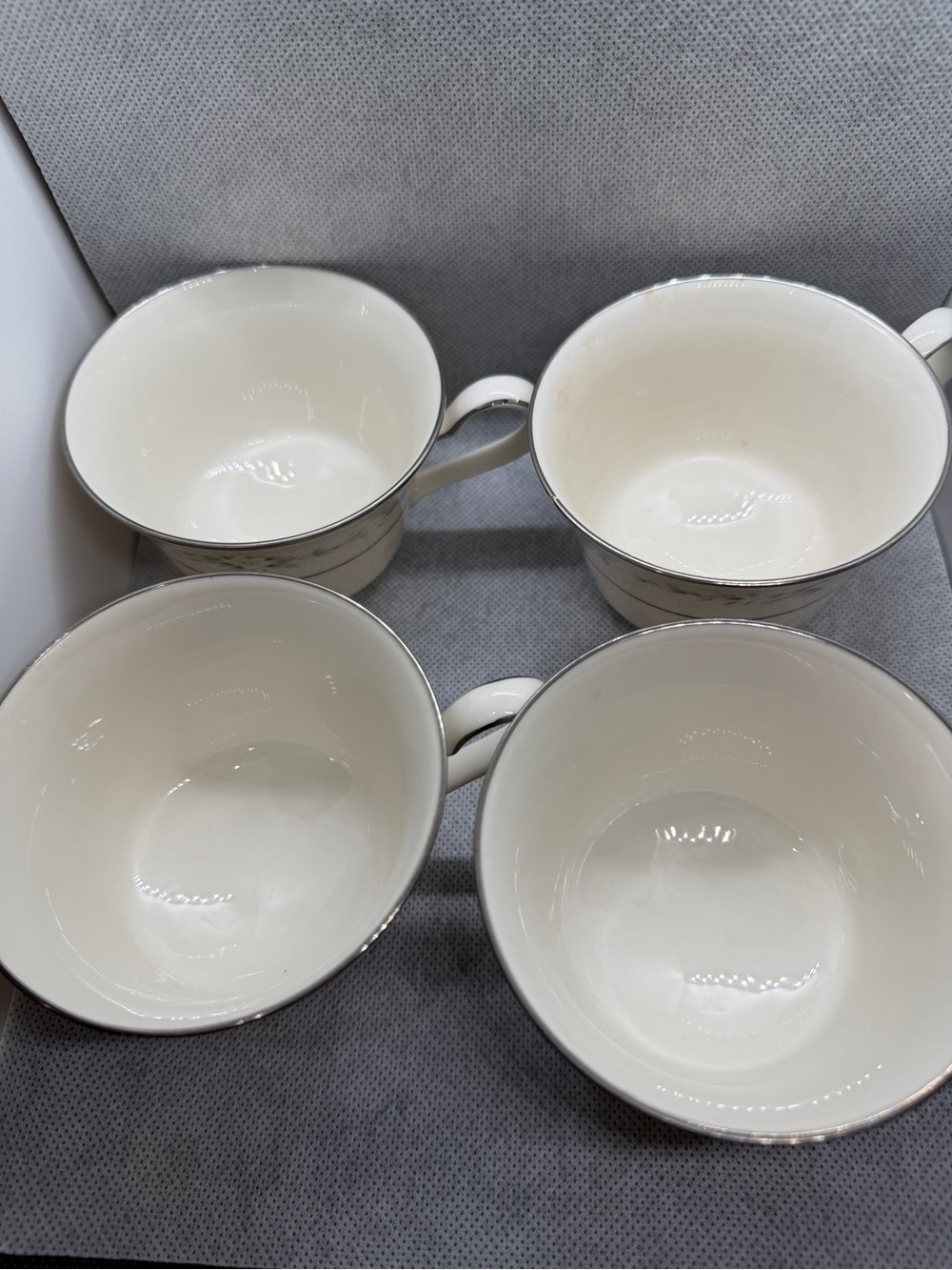 Noritake Heather 7548 Vintage Ivory China 15 Piece Tea & Plate Set